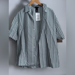 H&M Casual Blue Striped Button Down Shirt